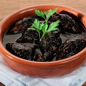 Chipirones en su tinta