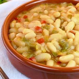 Alubias blancas con verduras