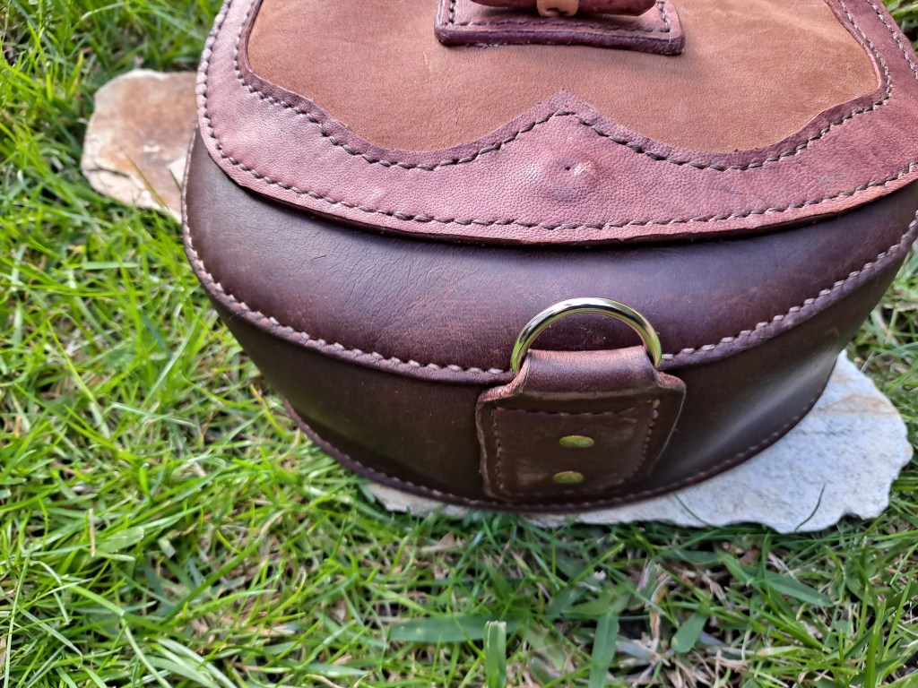 Bolsa de bushcraft / bolsa de cuero / artesanía tradicional / senderismo y acampada / bolsa de costado / bolsa de cinturón /