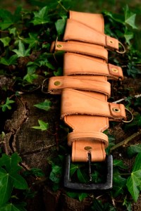 Cinturón de carga para bushcraft con tirantes de soporte