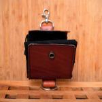 Bolsa de forrajear plegable en cuero para bushcraft.