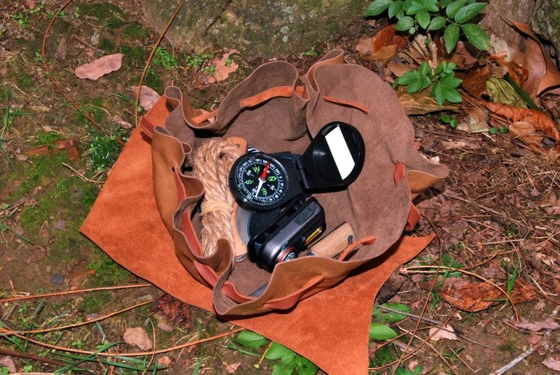 Bolsa rústica y tradicional para yesca