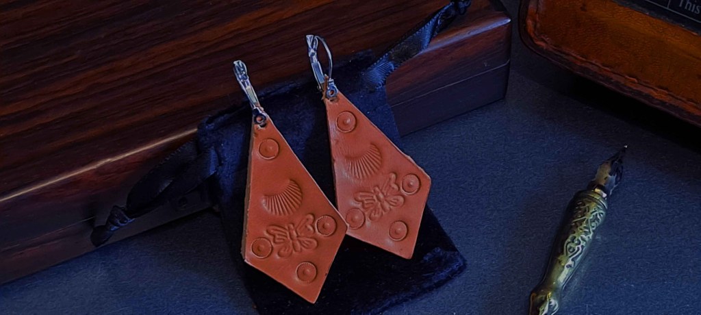 Colección EL ORÁCULO DE LA TIERRA