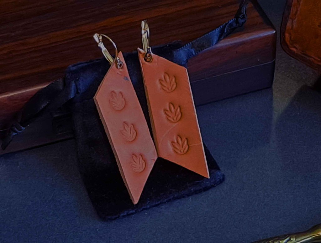 Colección: El Oráculo de la Tierra – Relieve Ancestral Mod. 6