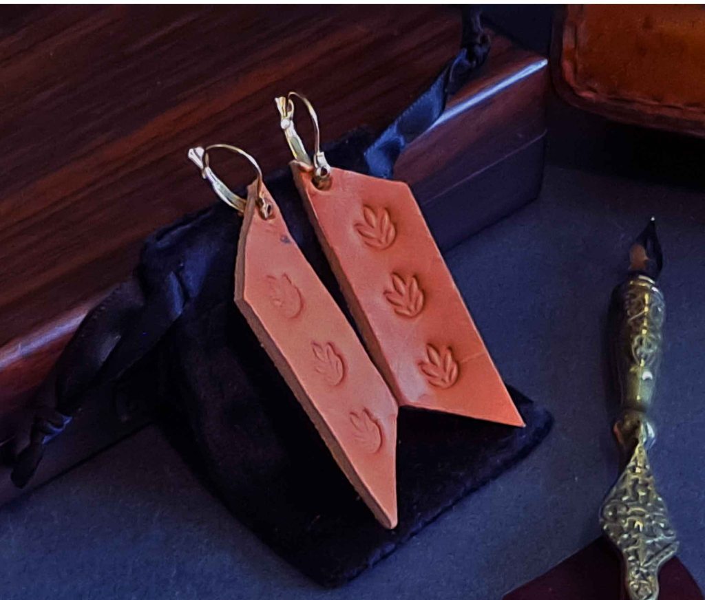 Colección: El Oráculo de la Tierra – Relieve Ancestral Mod. 6