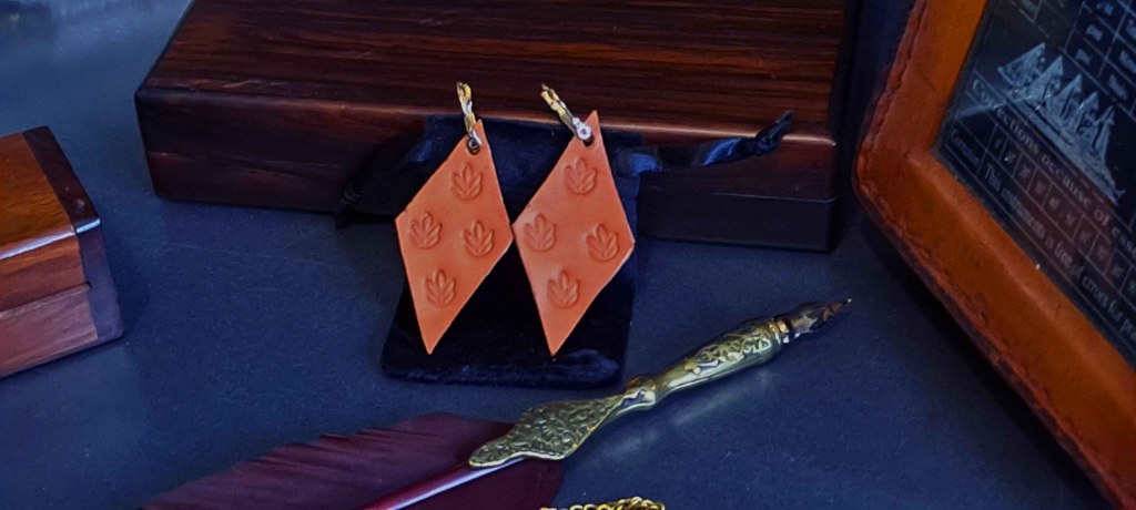 Colección: El Oráculo de la Tierra – Relieve Ancestral Mod. 7