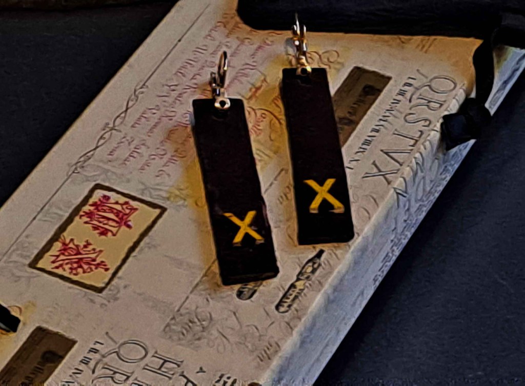 Pendientes, Madera y cuero natural, artesanía, hecho a mano. Colección El oráculo del Aire Mod. 10