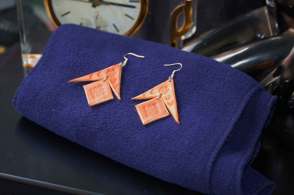 Pendientes - Modelo 01 – Formas - Colección Bosquejo.