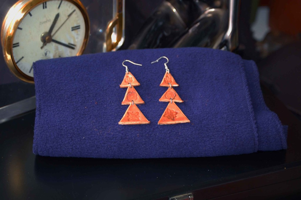 Pendientes Modelo 03 - Deriva - Colección Bosquejo